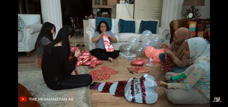 Anak Angkat Ashanty ultah (YouTube/The Hermansyah A6)