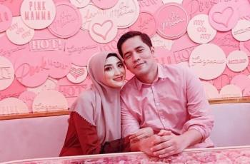 Nama Anak Diomongin, 5 Momen Haru Istri Ricky Perdana Melahirkan