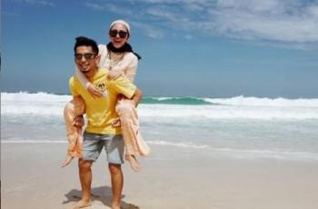 Rachel Vennya Unggah Foto Ciuman dengan Suami saat Liburan di Sumba