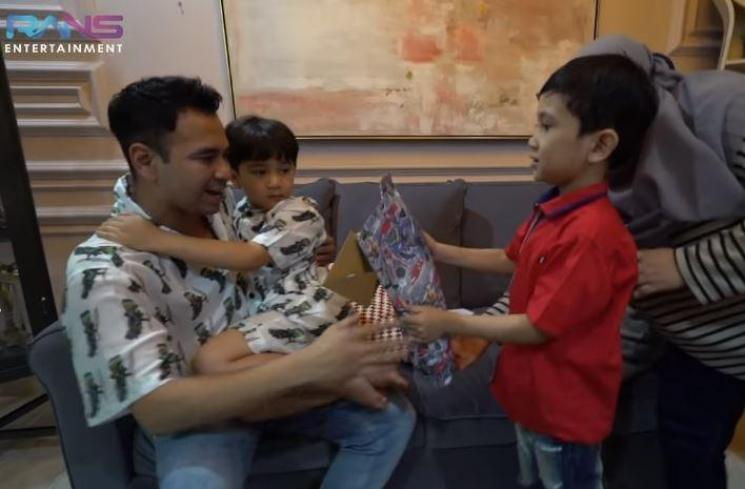 Fakta kembaran Rafathar. (Youtube/RANSEntertainment)