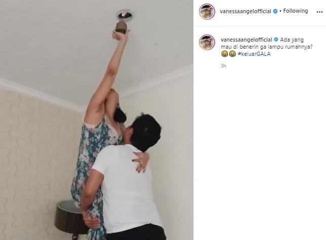 Aksi Vanessa Angel dan Bibi bikin ngakak. (Instagram/@vanessaangelofficial)