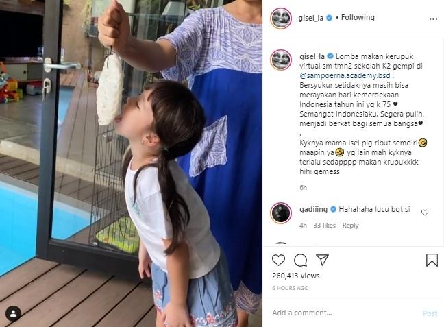 Gempi lomba makan kerupuk virtual. (Instagram/@gisel_la)
