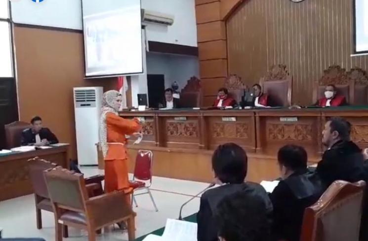 Angel Lelga (Live MataMata.com)