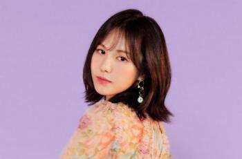 Wendy Red Velvet Pakai Piring Berhias Emas, Kekayaan Diomongin