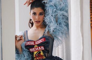 Tanggung Hidup Dua Desa, 5 Gaya Mewah Jacqueline Fernandez