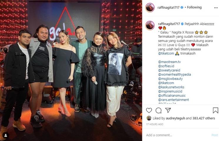 Raffi Ahmad - Nagita Slavina bersama rekas selebriti. (Instagram/@raffinagita1717)