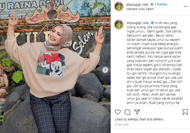 Potret terbaru Elly Sugigi. (Instagram/@ellysugigi_real)