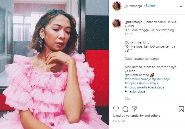 Putri Manjo, Yu Tri film Tilik di kehidupan nyata. (Instagram/@_putrimanjo)