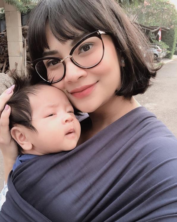 Vanessa Angel dan Gala (Instagram/@vanessaangelofficial)