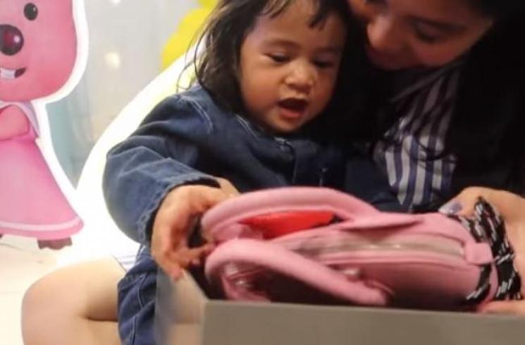 Ansara, keponakan Nagita Slavina ulang tahun. (Youtube/RANSEntertainment)
