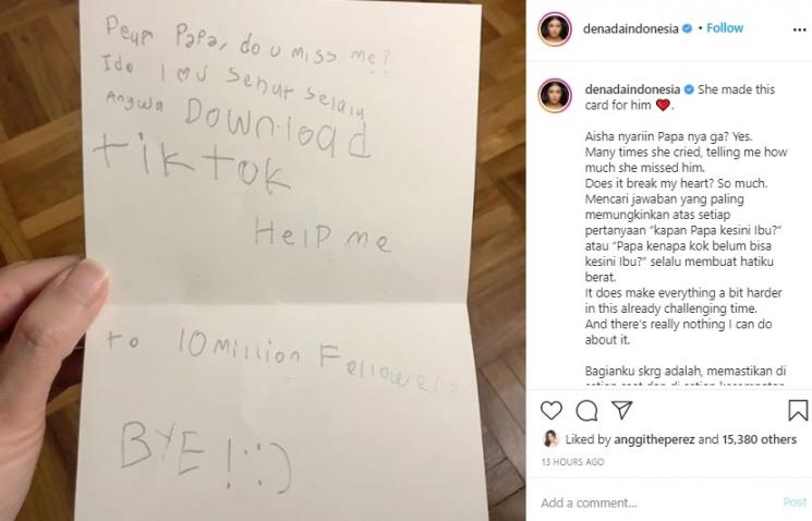 Surat yang ditulis putri Denada buat sang ayah. (Instagram/@denadaindonesia)
