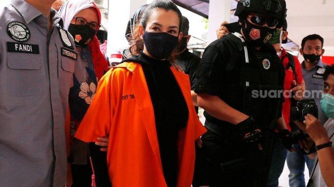 Penyanyi Reza Artamevia [Suara.com/Alfian Winanto]