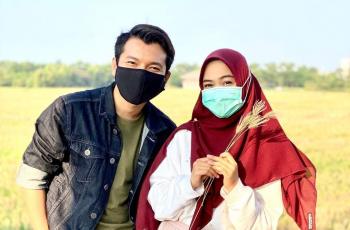 Minta Doa, 5 Potret Mesra Ria Ricis dan Artis Tik Tok Reza Surya Putra