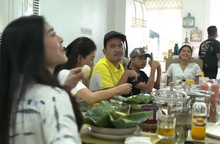 Salshadilla Juwita ungkap putus dari Lutfi Agizal. (Youtube/TransTVOfficial)