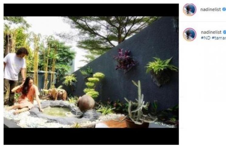 Sudut rumah Nadine Chandrawinata. (Instagram/@nadinelist)