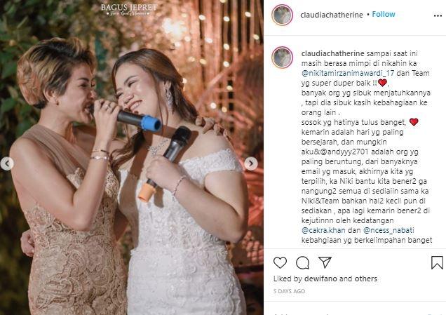Nikita Mirzani nikahkan pasangan. (Instagram/@claudiacatherine)