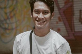 Ade Firman Hakim Meninggal Dunia, Happy Salma : Secepat Itu