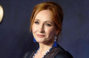 Tagar RIP J.K Rowling Trending Twitter, Gara-gara Buku Sentil Transgender?