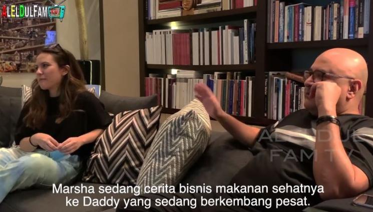 Marsha Aruan ke rumah Irwan Mussry dan Maia Estianty