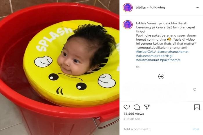 Anak Vanessa Angel berenang di ember (Instagram @bibliss)