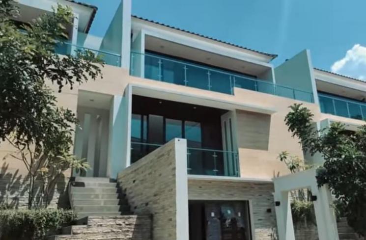 Rumah baru Syahnaz Sadiqah (YouTube/Jeje & Nanas Channel)