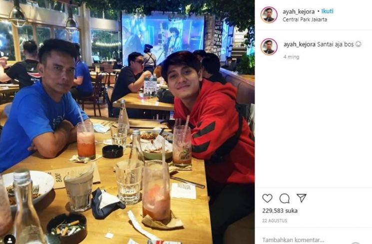 Rizky dan ayah Lesty (Instagram.com/ayah_kejora)