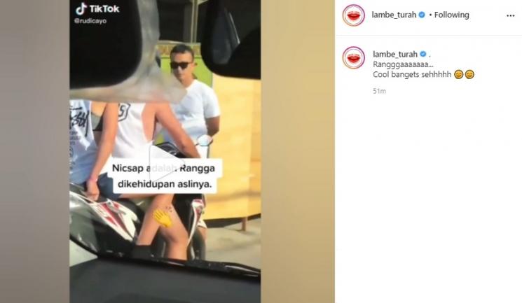Viral video Nicholas Saputra cegat pemotor di trotoar. (Instagram/@lambe_turah)