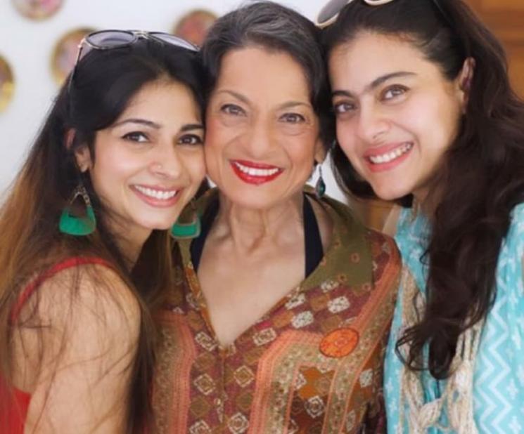 Kajol bersama Ibu, Tanuja dan adik, Tanishaa Mukerji (Instagram/@tanishaamukerji)