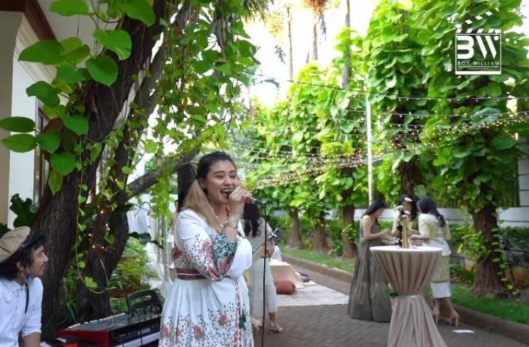 Rumah megah calon mertua Boy William. (Youtube/BoyWilliam)