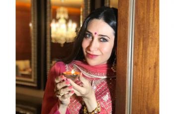 Dramatis Karisma Kapoor Dan 5 Seleb Bollywood Rebutan Anak Di Pengadilan Matamata Com Shilpa shetty making fun of husband raj kundra after marriage shilpa shetty has been looking. karisma kapoor dan 5 seleb bollywood