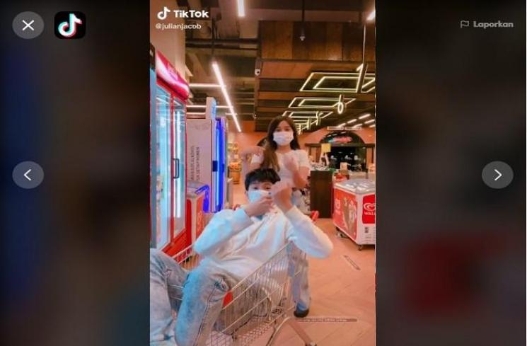 Brisia Jodie dan Julian Jacob (TikTok @julianjacob)