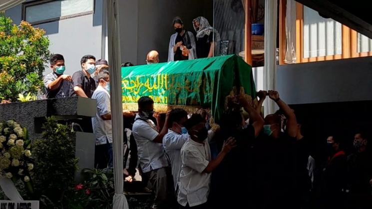 Keadaan di rumah duka Nino RAN (MataMata.com/ Yuliani)