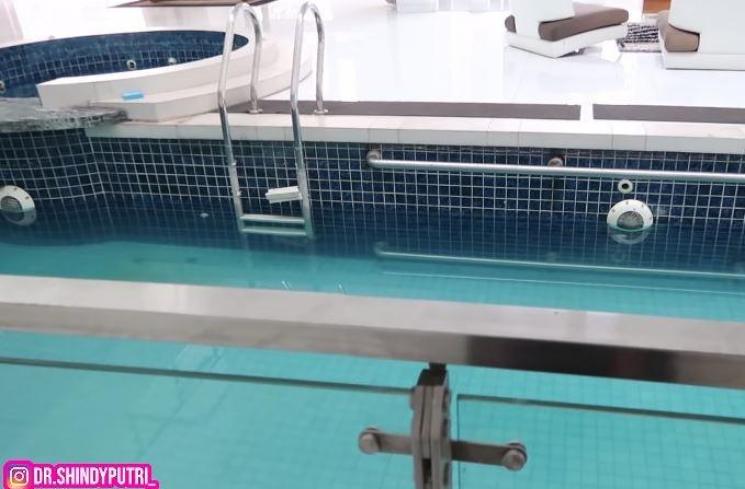 Calon rumah baru Ria Ricis. (Youtube/DokterShindy)