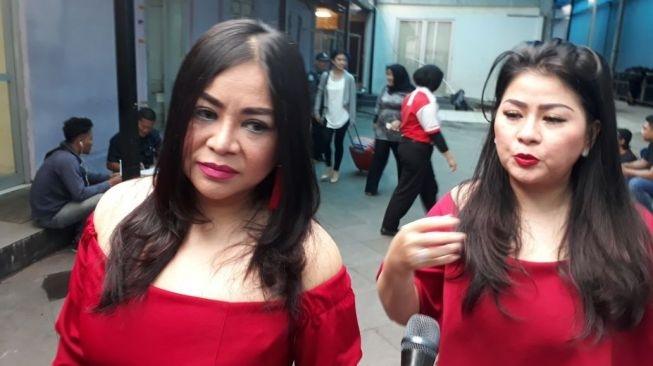 Annisa Bahar bersama adik, Dewinta Bahar. (Wahyu Tri Laksono/MataMata.com)