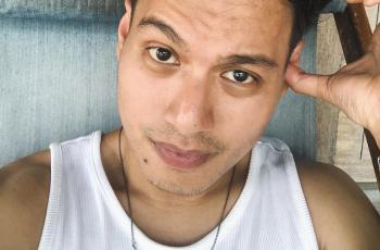 Obati Kerinduan Fans, Rendy Pandugo Comeback dengan Lagu Home