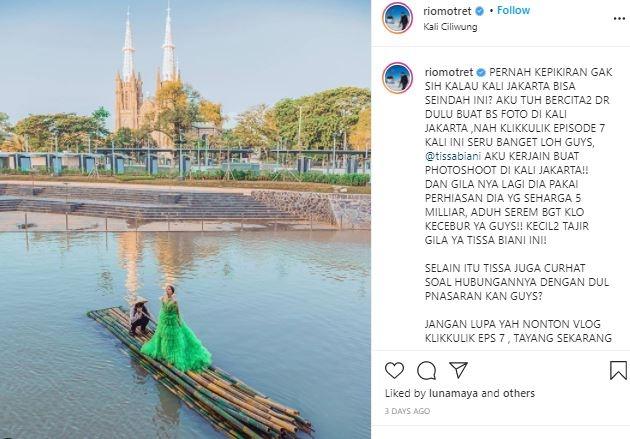 Tissa Biani di Kali Ciliwung. (Instagram/@riomotret)