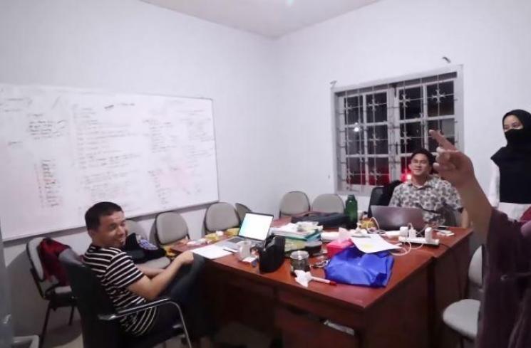 Kantor baru Rieta Amilia. (Youtube/ITIKKFamily)