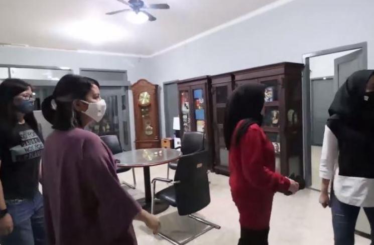Kantor baru Rieta Amilia. (Youtube/ITIKKFamily)