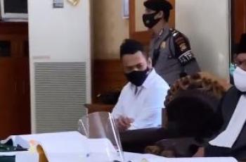 Jerinx SID Ngamuk dan Sebut Kejanggalan: Ada yang Mau Pisahkan Saya dan Istri