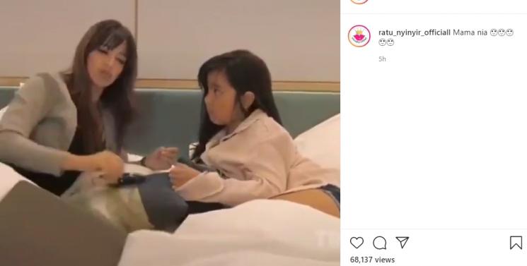 Nia Ramadhani saat nasihati Mikhayla (Instagram.com/tante_rempong_officiall)