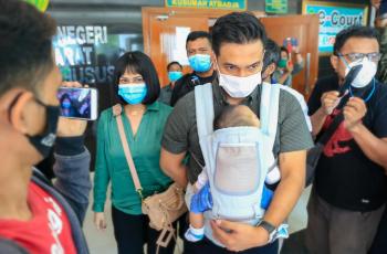 Dituntut Penjara 6 Bulan, Vanessa Angel Takut Dipisahkan dengan Bayinya
