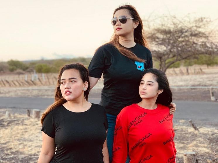 Dewi Perssik bersama Clara Gopa dan Lebby. (Instagram/@dewiperssikreal)