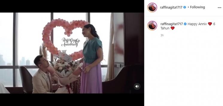 Momen anniversary pernikahan Raffi Ahmad dan Nagita Slavina. (Instagram/@raffinagita1717)
