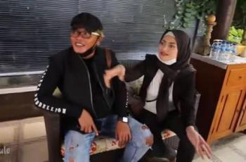 Main Truth or Dare, Nathalie Holscher Ngaku Suka Cium Foto Sule