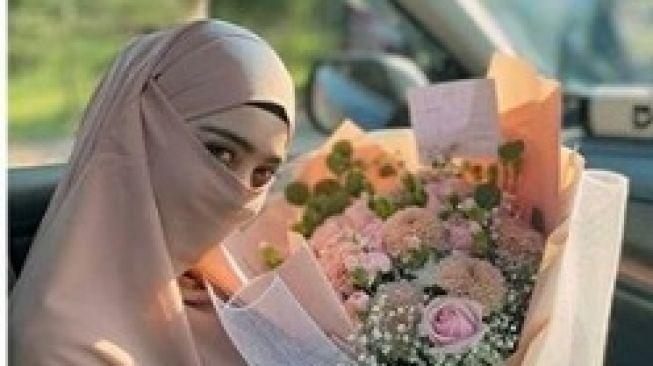 Serell Thalib atau Serell Nadirah [Instagram/@lambe_turah]