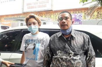 Jerat Indra Tarigan, Nikita Mirzani Sambangi Polda Metro Bawa Bukti Baru