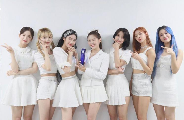Oh My Girl (Instagram.com/wm_ohmygirl)