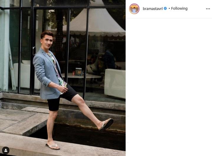 OOTD Verrell Bramasta. (Instagram/@bramastavrl)