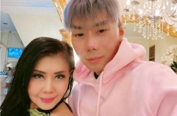Akui Dirinya Anak Mami, Roy Kiyoshi Makan Disuapin Ibunya