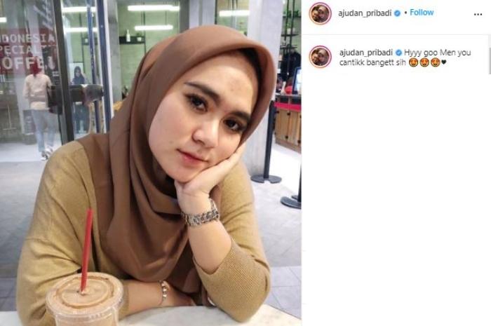 Dewi Amalia, istri Ajudan Pribadi. (Instagram/@ajudan_pribadi)